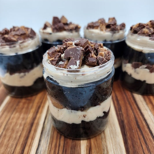 Reese's Explosion Cake Cup